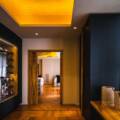 Luxury Experience Focus